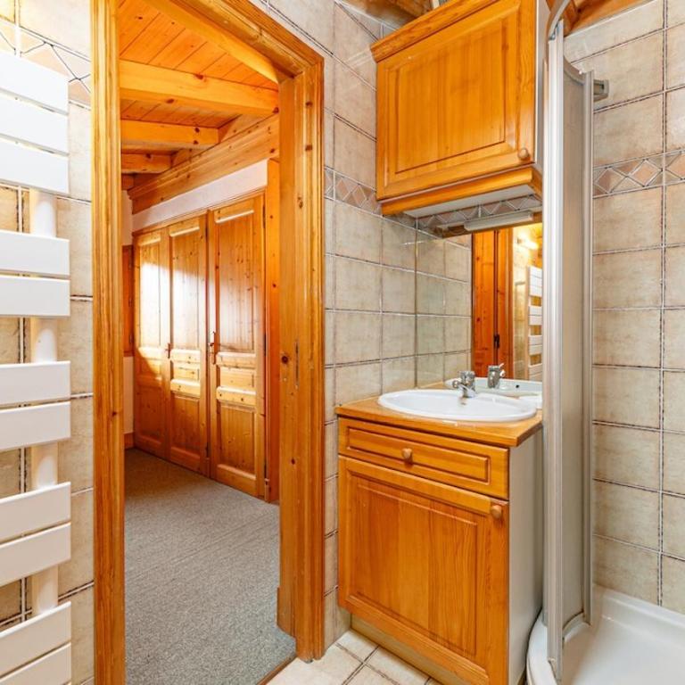 White Chalet - Chalet - 13
