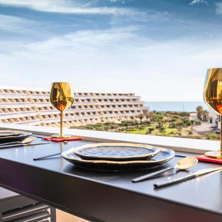 Luxury of Love - Suite d'exception - Vue mer - Balnéo XXL - Village Naturiste - One-Bedroom Apartment - 5
