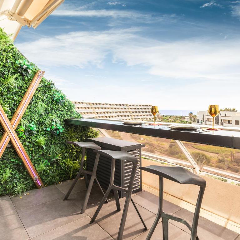 Luxury of Love - Suite d'exception - Vue mer - Balnéo XXL - Village Naturiste - One-Bedroom Apartment - 33