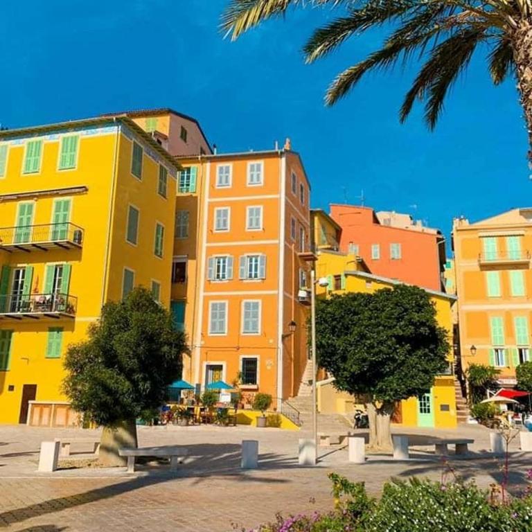Charmant studio avec coin nuit - vieille ville CLIMATISE - Appartement 1 Chambre - 3
