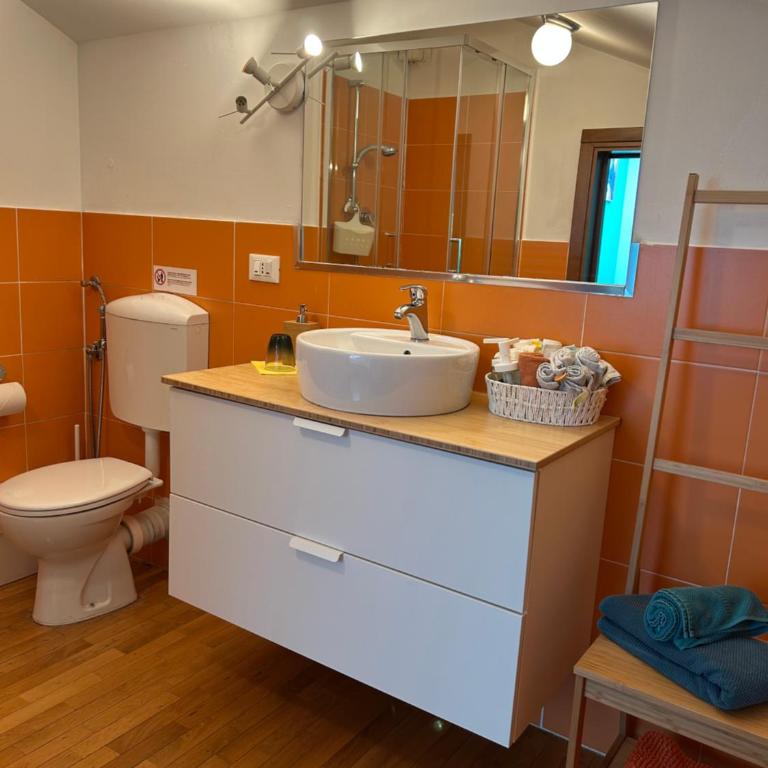 A Modo Mio - Guest House - Zona Stadio Ospedale Maggiore - Double Room with Private Bathroom - 7