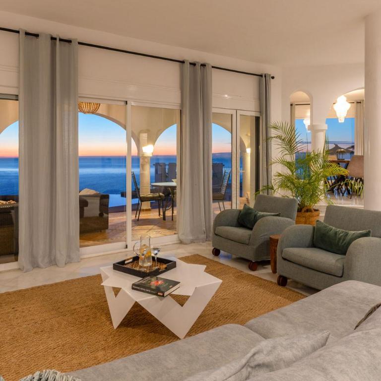 Villa Alegria by Abahana Luxe - Villa - 18