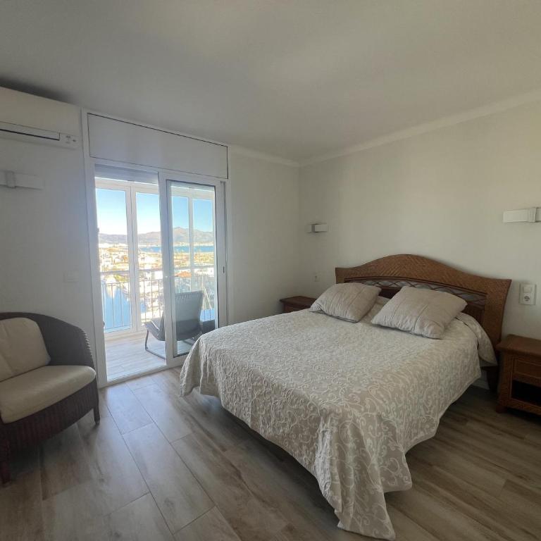 Apartamento Frente al Canal con Terraza y Vistas al Mar - Apartamento de 1 dormitorio - 1