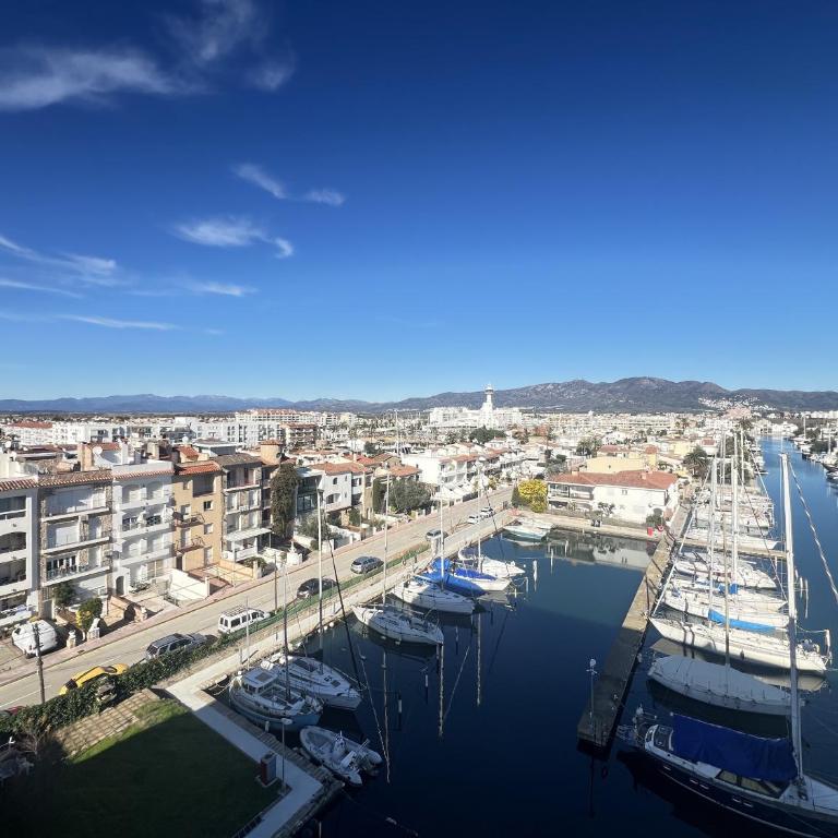 Apartamento Frente al Canal con Terraza y Vistas al Mar - Apartamento de 1 dormitorio - 29