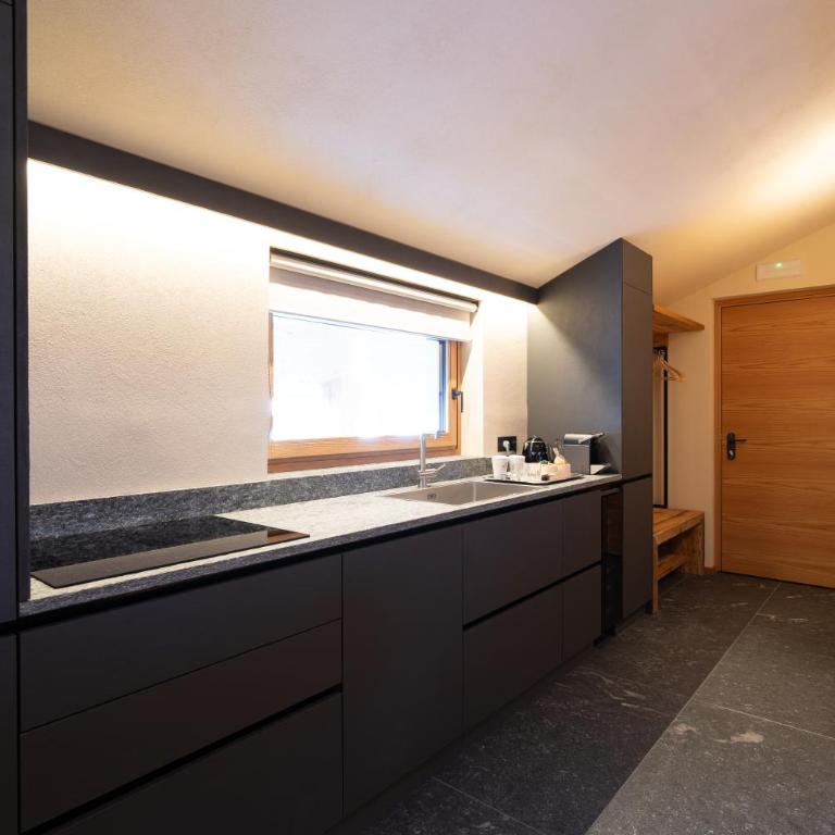 Breithorn Lodge - Appartement 2 Chambres avec Balcon et Terrasse - 9