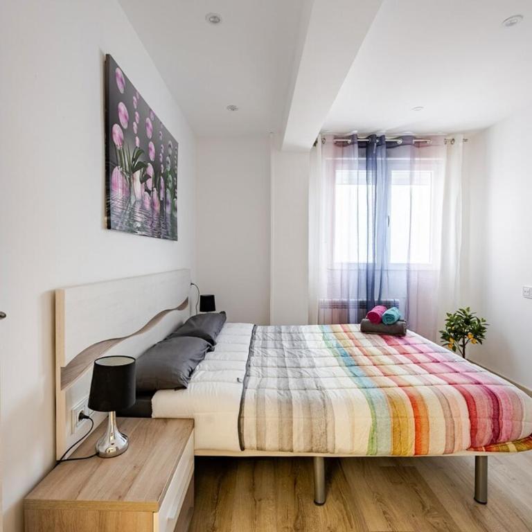RECOMENDADO Wifi 12 min ayto 4 habs dobles PARKING - Apartamento - 17