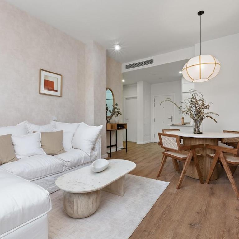 Estepona speechless first line beach - Apartamento de 2 dormitorios con vistas al mar - 1