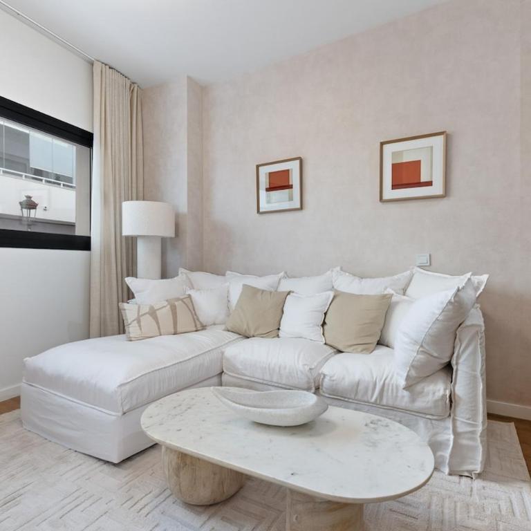 Estepona speechless first line beach - Apartamento de 2 dormitorios con vistas al mar - 13