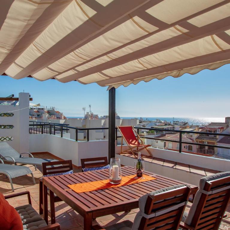 Silvia - Rooftop terrace, sea view, beach apartment, perfect location - Apartamento de 2 dormitorios con vistas al mar - 2