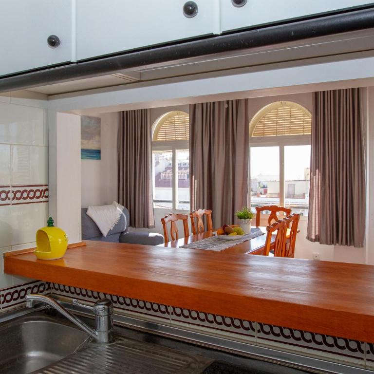 Silvia - Rooftop terrace, sea view, beach apartment, perfect location - Apartamento de 2 dormitorios con vistas al mar - 21