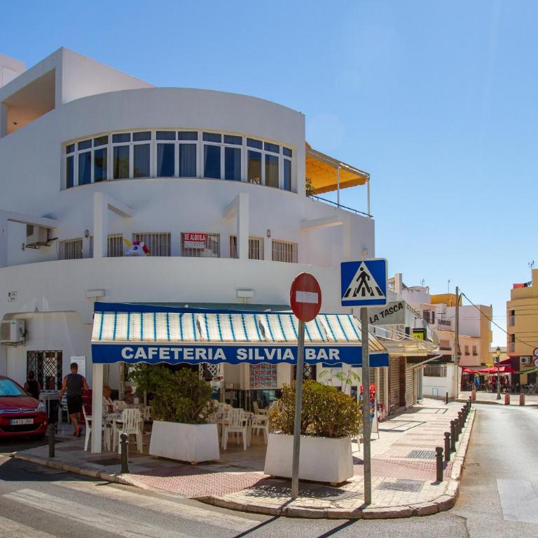Silvia - Rooftop terrace, sea view, beach apartment, perfect location - Apartamento de 2 dormitorios con vistas al mar - 38