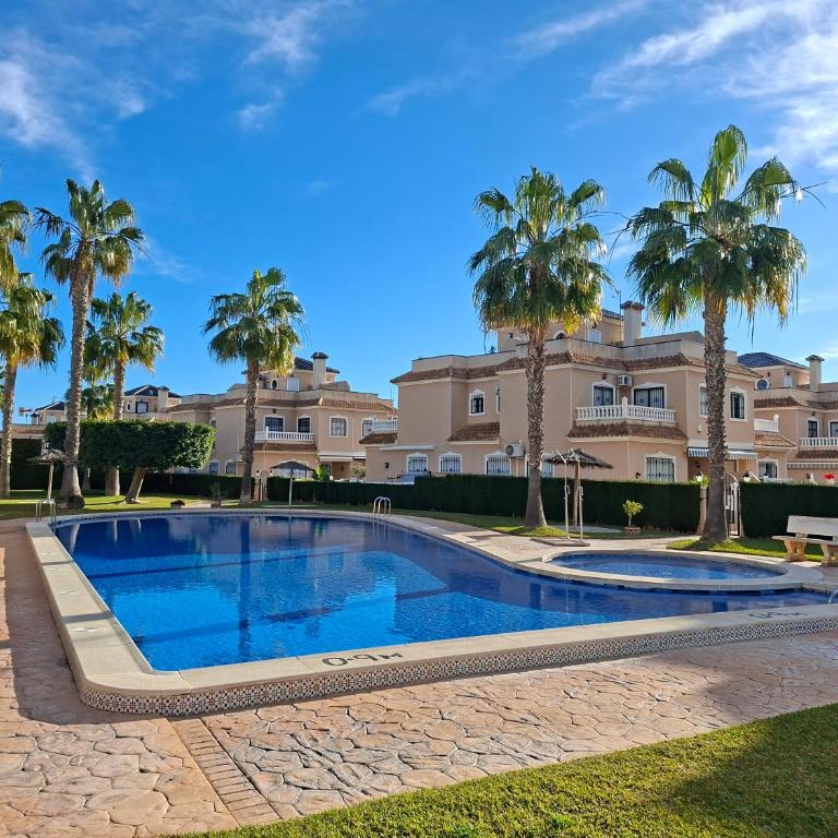 Pool & Roof Terrace-2BR Townhouse-Cabo Roig PMT24 - Apartamento - 2 niveles - 2