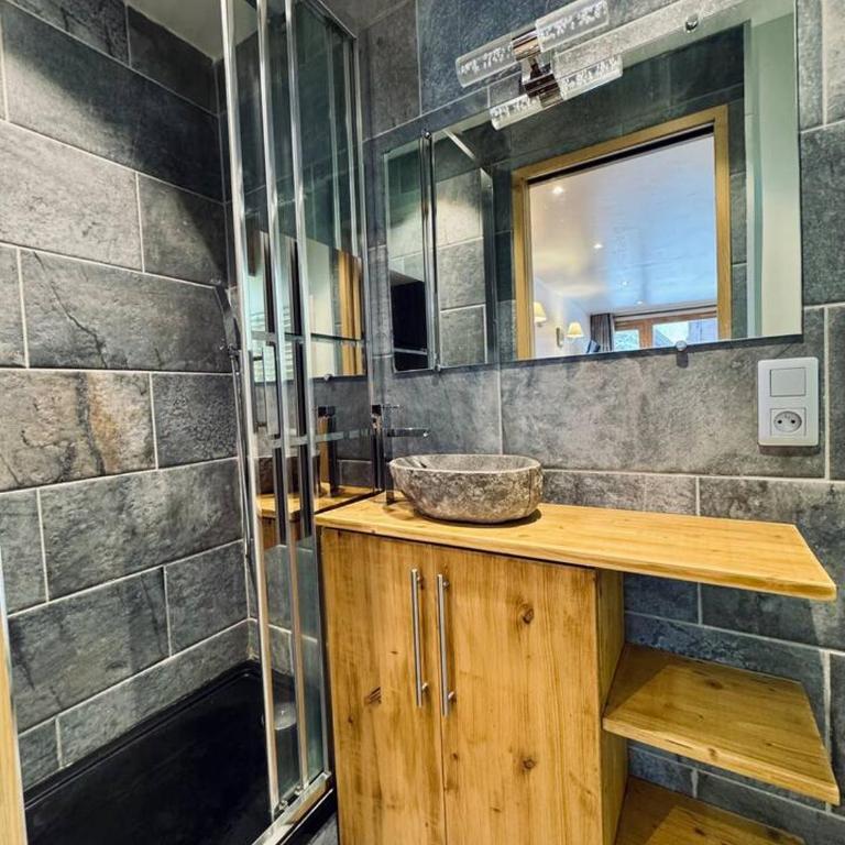 Le Cocon du Ruisseau - One-Bedroom Apartment - 9