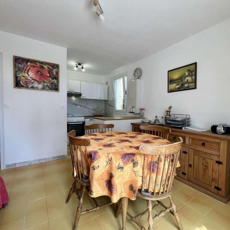CA270-410 APPARTEMENT 2 PIECES Personnes AU REZ DE JARDIN A CAVALAIRE - Appartement 1 Chambre - 5