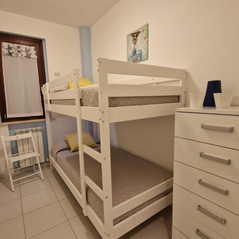Villino a schiera con ingresso indipendente con balcone e piccola corte esterna con doccia a due passi dal mare - Appartamento con 2 Camere da Letto - 19