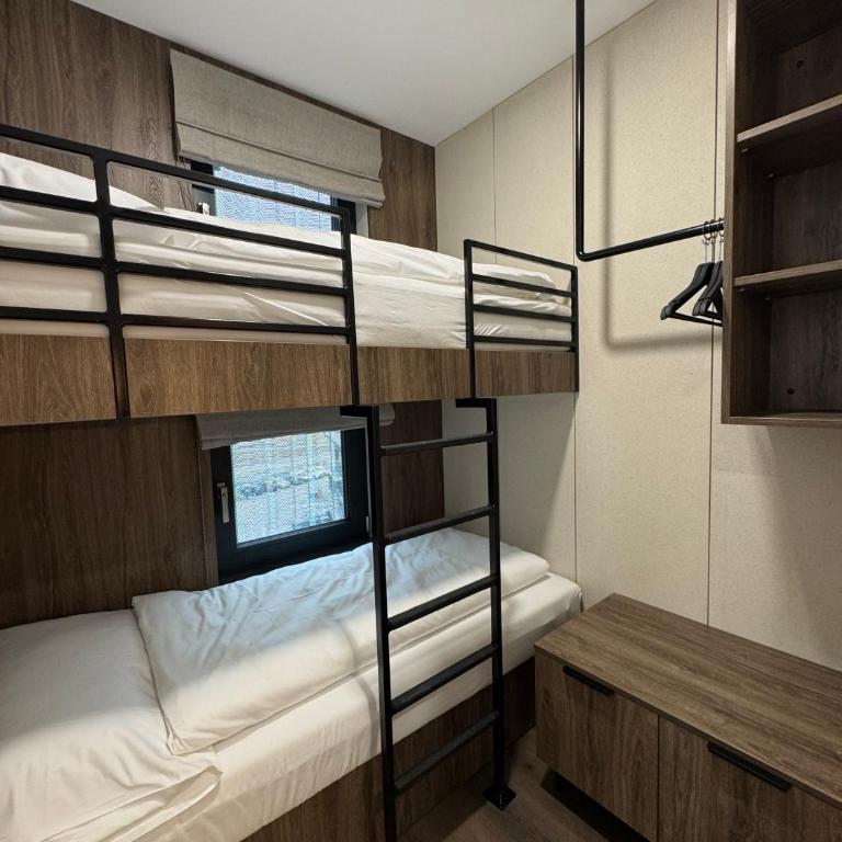 CUBE Alpine Stay - Apartamento de 3 dormitorios con vistas a las montañas - 3