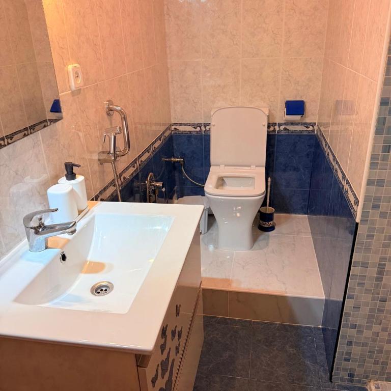 Apartamento de temporada en Malvarrosa Vacaciones largas Long Stay desde 11 noches - Three-Bedroom Apartment - 19