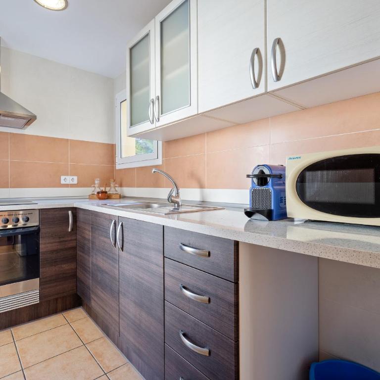 Hauzify I Apartament Fenals - Apartamento de 2 dormitorios - 6