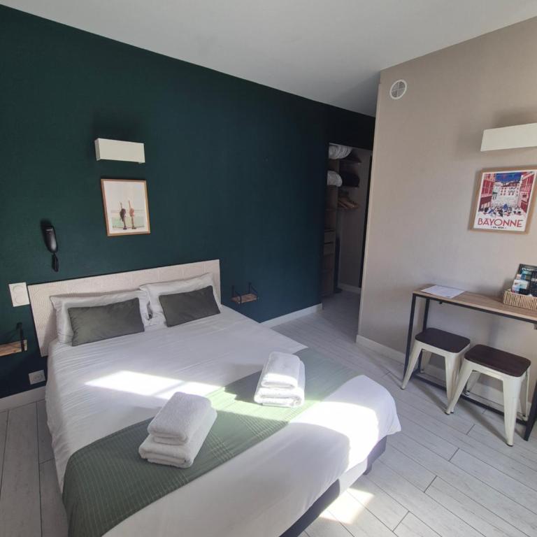Hôtel Saint James - Chambre Double - 5