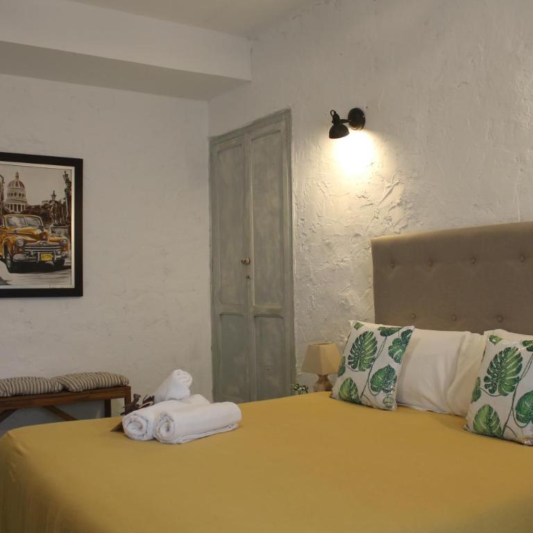 Ananda Beach Rooms - Castillo de Peñiscola - Habitación Doble con balcón - 18
