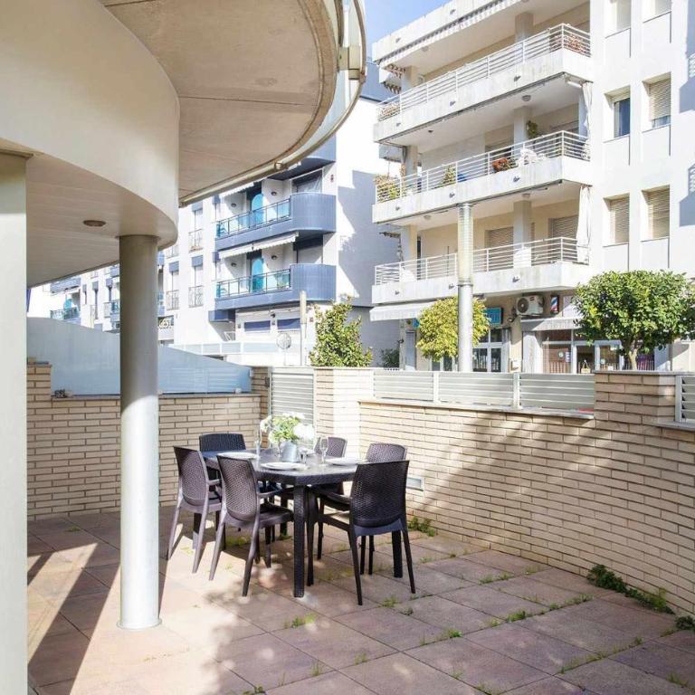 Voramar – A 50 m de la Playa, Parking y A/A - Apartamento de 2 dormitorios - 22