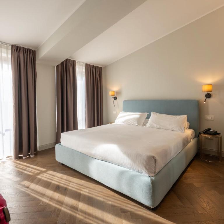 Hotel Carlton - Junior Suite - 10