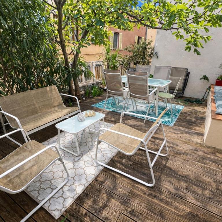 Gîte "Le Figuier de Saint Ce" Jardinet Terrasse Vue - Appartement 3 Chambres - 7