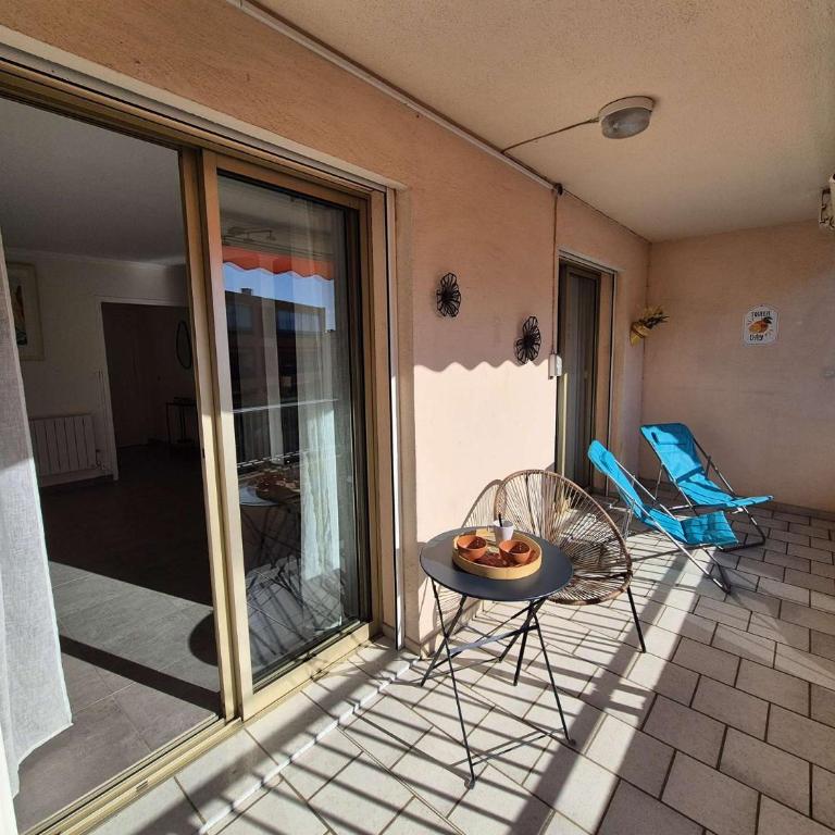 Sanary, 3 couchages, climatisation, tout à pied - Studio - 1
