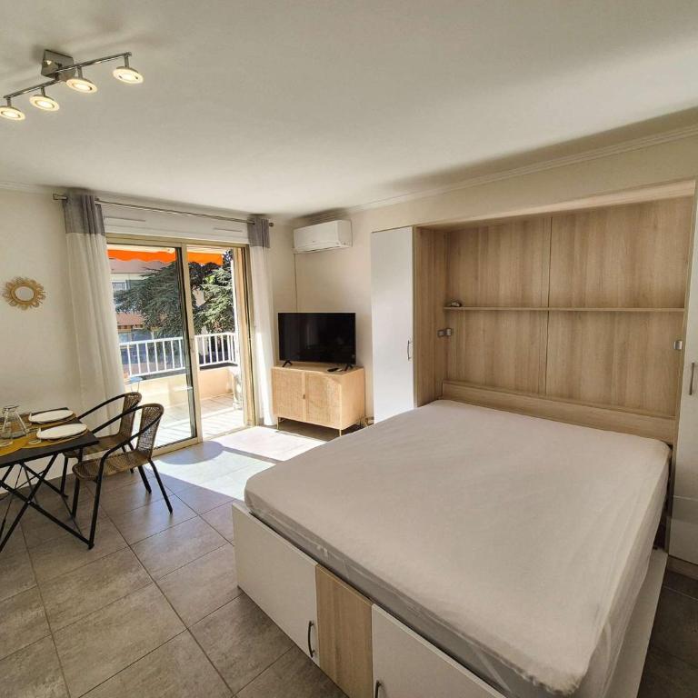 Sanary, 3 couchages, climatisation, tout à pied - Studio - 7