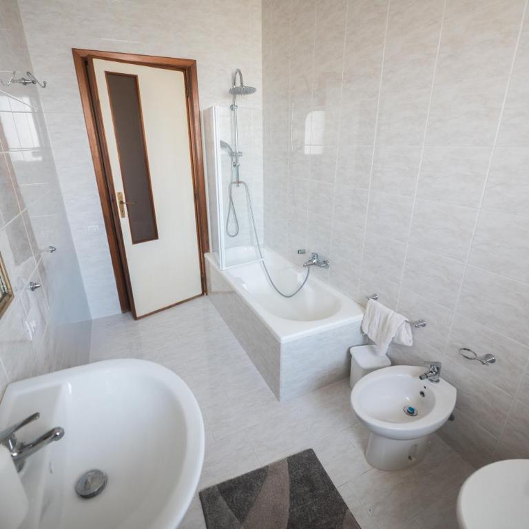 Simohouse Lecce - Executive Suite Apartment 140mq - 2 Bathrooms - Appartamento con 2 Camere da Letto - 31