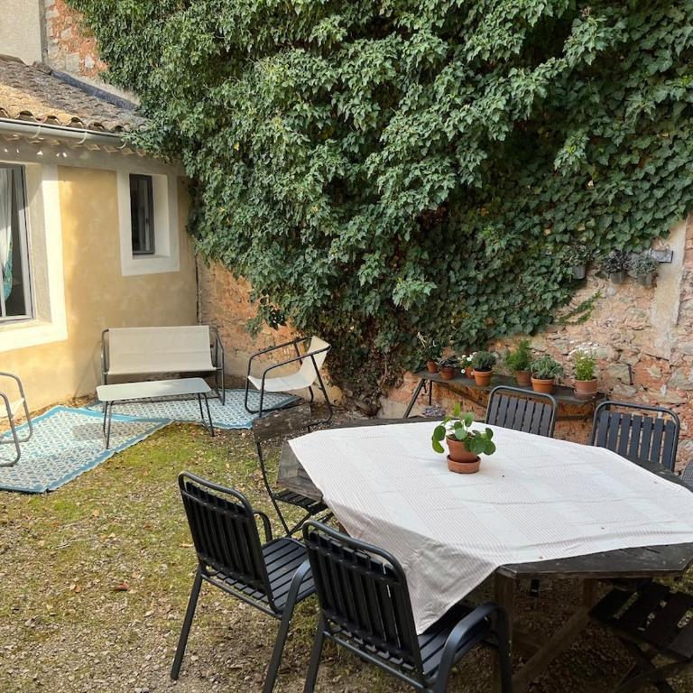 Charmante maison de village avec cour intérieure - Maison 3 Chambres - 11