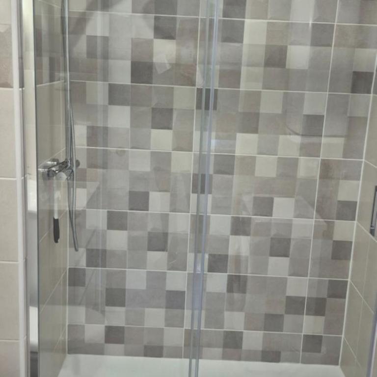 T2, superbe vue mer rénovée, parking, clim, piscine - Appartement 1 Chambre - 28