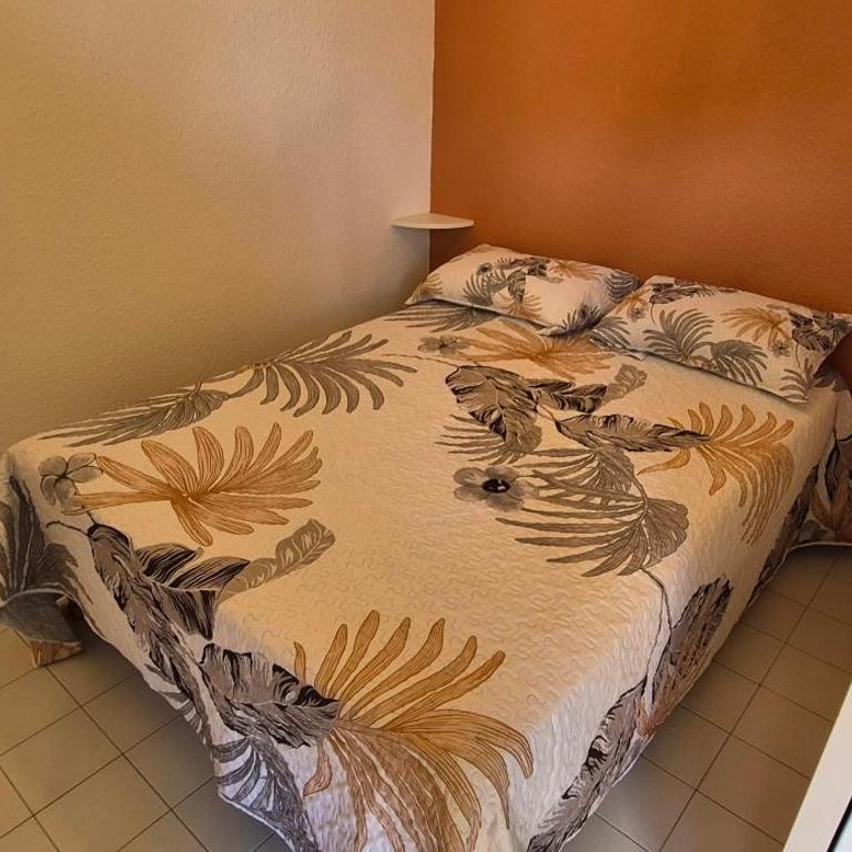 T2, superbe vue mer rénovée, parking, clim, piscine - Appartement 1 Chambre - 24