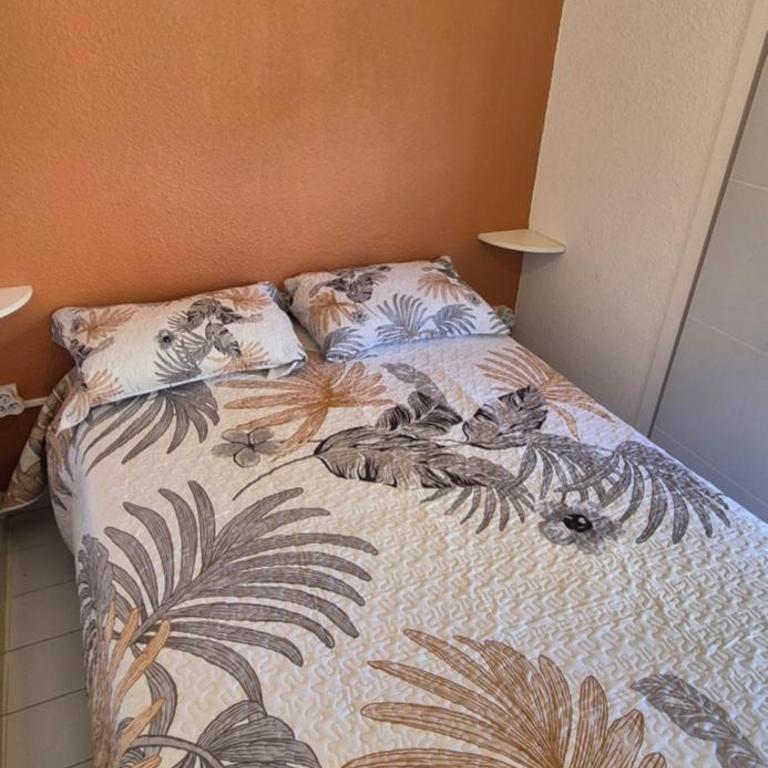 T2, superbe vue mer rénovée, parking, clim, piscine - Appartement 1 Chambre - 23