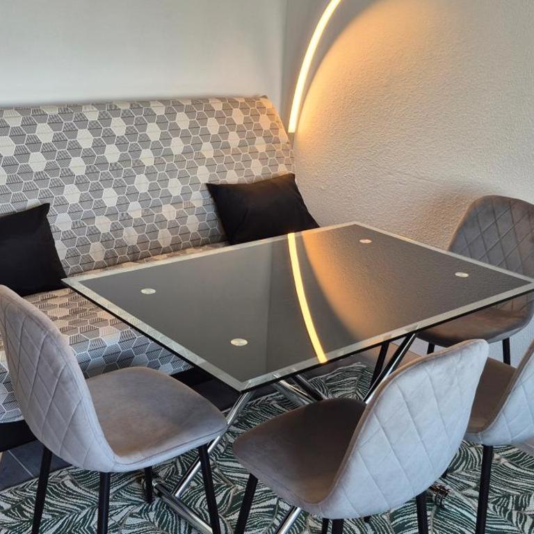 T2, superbe vue mer rénovée, parking, clim, piscine - Appartement 1 Chambre - 18