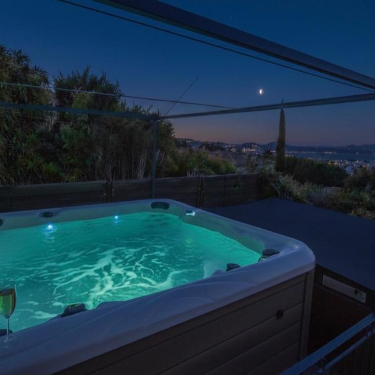 Maison, rooftop vue mer imprenable avec jacuzzi - Maison 1 Chambre - 11