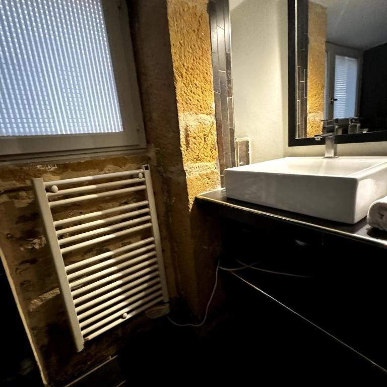 Loge - 1 Chambre - Vieux Lyon - Apartment mit 2 Schlafzimmern - 6