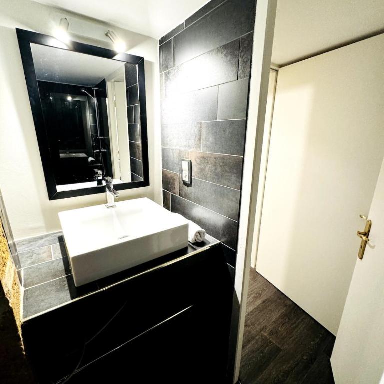 Loge - 1 Chambre - Vieux Lyon - Apartment mit 2 Schlafzimmern - 9