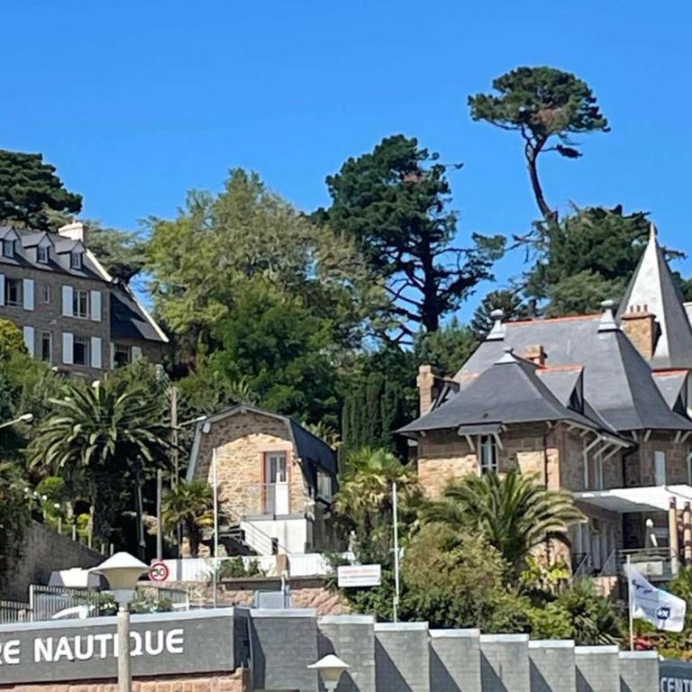 Appartement 3 étoiles avec piscine chauffée, à 50m de la plage de Trestraou, Perros-Guirec - FR-1-542-49 - Apartment - 13