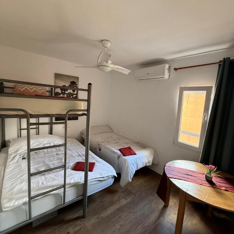 Casa Alicante Central Apartment with AC - Deluxe Room - 1