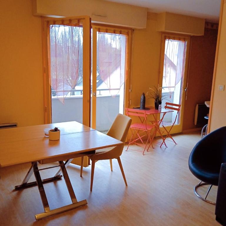 La Suite Célestre Rennes 2 chambres Parking et Balcon Second Lodge - Appartamento con 2 Camere da Letto - 4
