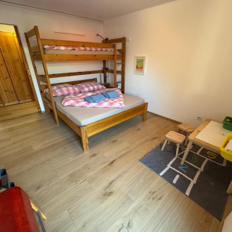 Geräumige Familienwohnung für Aktivurlauber - Apartment mit 2 Schlafzimmern - 17