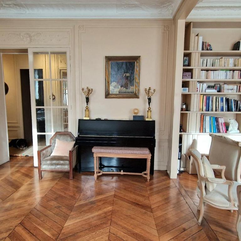 2 Private rooms in an Elegant Haussmannian Appartement - Double Room - 5