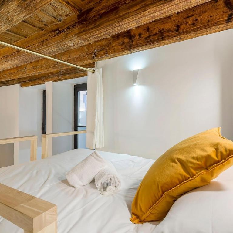Meissonier 5 - 2 Bedrooms -Hotel de Ville - Appartement 1 Chambre - 18