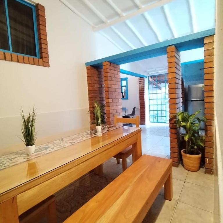 Casa amplia pet friendly cerca al Gallineral - Casa - 23