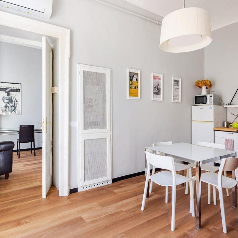 City Center Renovated Apartment in a Historic Building Near the Po River - Appartamento con 1 Camera da Letto - 11