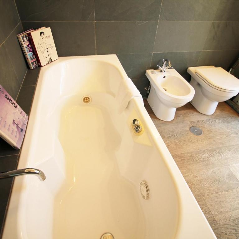The Trevi Fountain and Spanish Steps Experience - Appartamento Superior con 2 Camere da Letto - 23