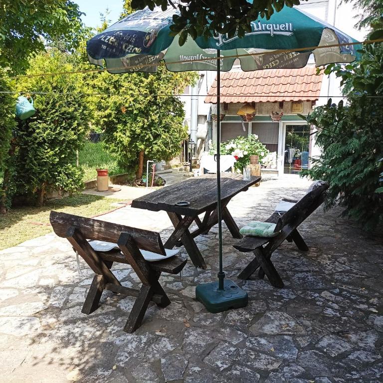 Paws & Pines Hideaway - Apartman sa 2 Spavaće Sobe - 3