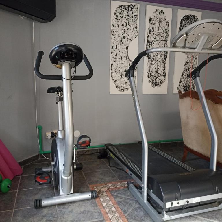Paws & Pines Hideaway - Apartman sa 2 Spavaće Sobe - 5