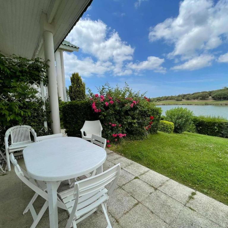 SJ390-066 - Appart 4 pièces 7 couchages - SAINT JEAN DE MONTS - Three-Bedroom Apartment with Lake View - 11
